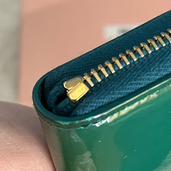 Miu Miu long wallet zipper green ribbon NWOT - Picture 13 of 16